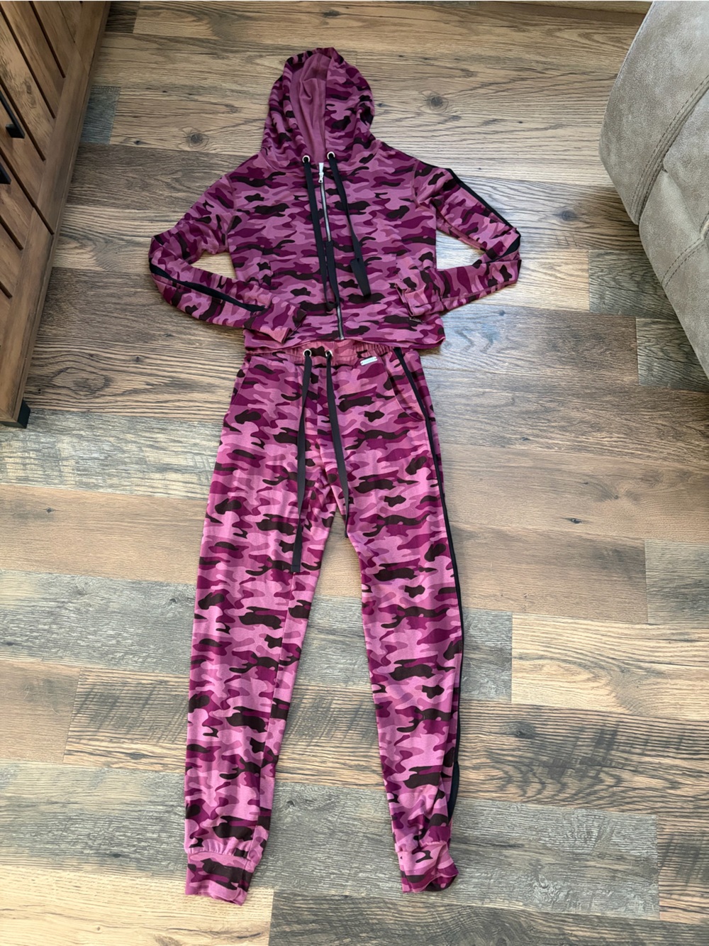Bombshell sportswear purple power camo dream set - READ SIZE